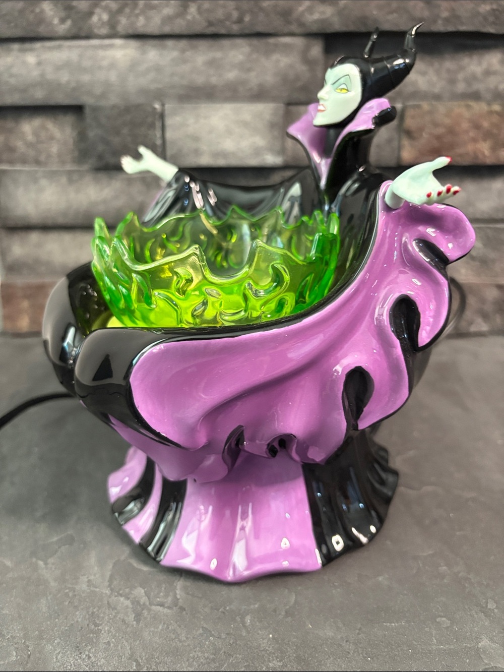 Scentsy Disney Maleficent Wax Warmer - Picture 6 of 8